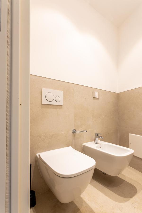 Magnini Rooms Кальяри Экстерьер фото