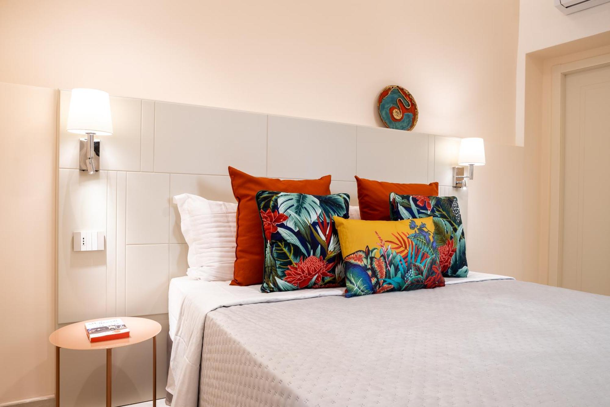Magnini Rooms Кальяри Экстерьер фото