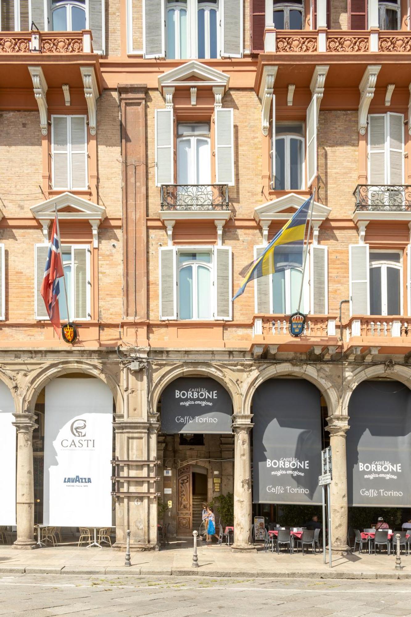 Magnini Rooms Кальяри Экстерьер фото